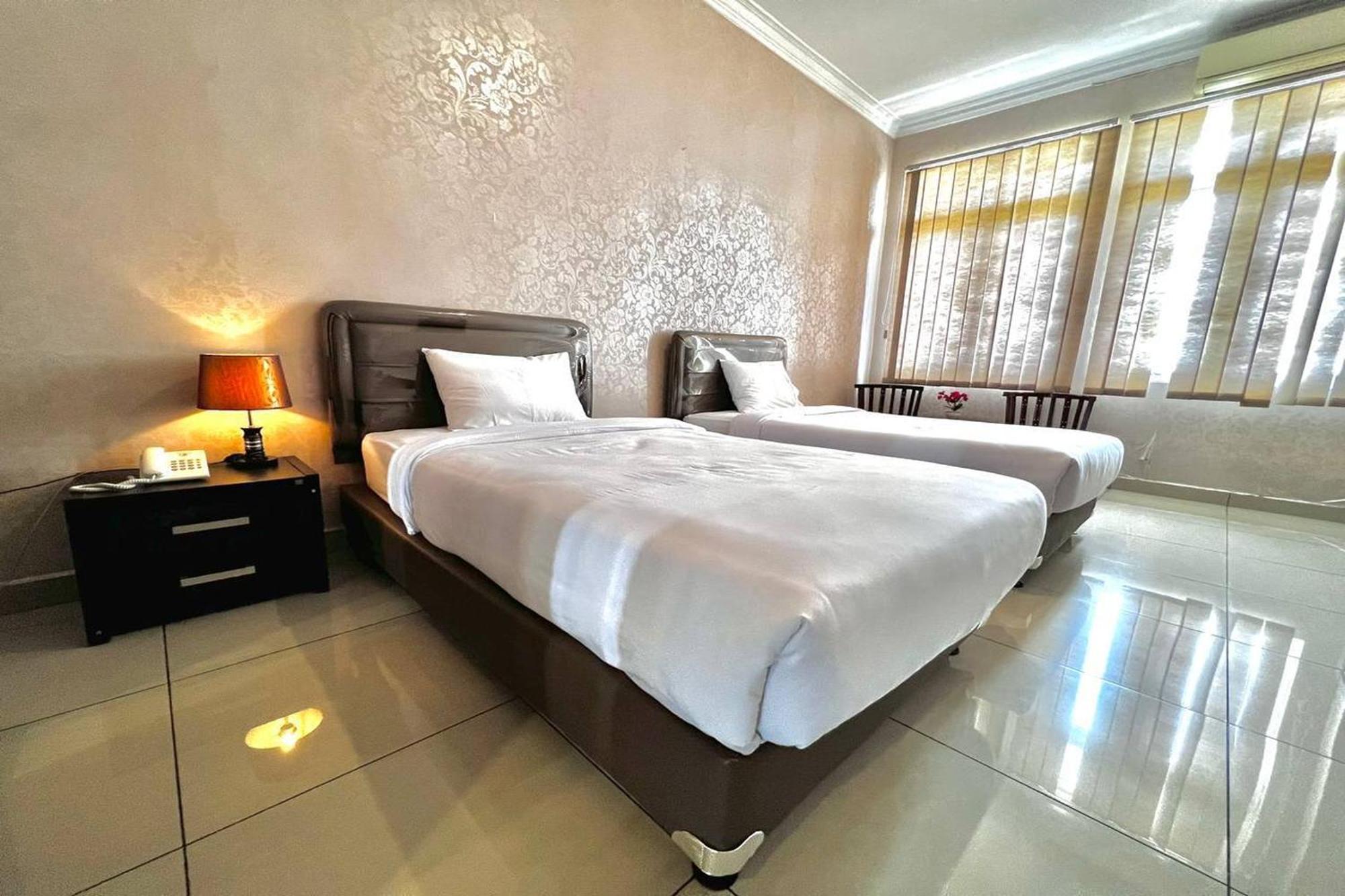 Ohulu Guesthouse Medan Kültér fotó