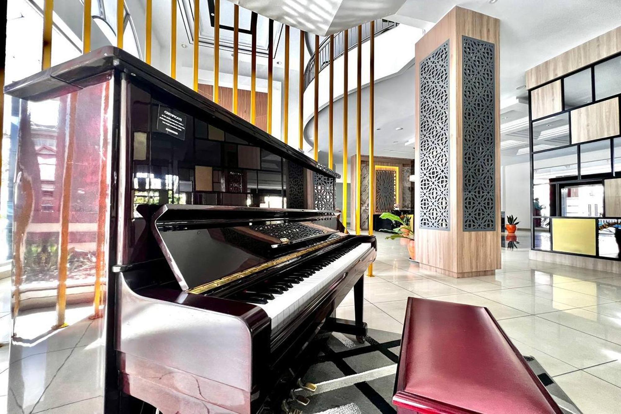 Ohulu Guesthouse Medan Kültér fotó